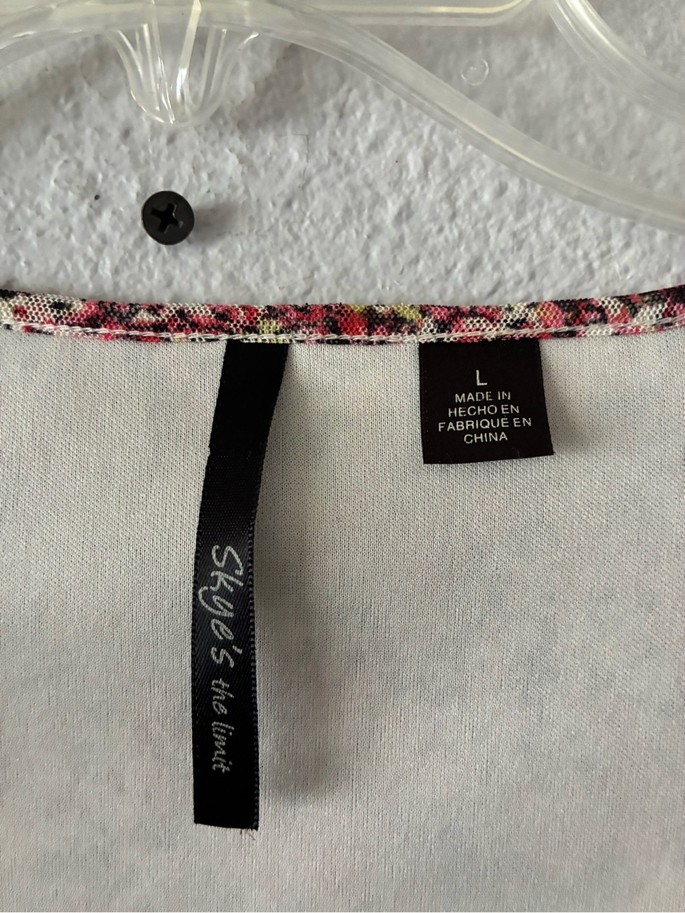 VTG Skye's the Limit L Pink Poly Spandex Multi-Print Long Sleeve Scoop Neck Top - Picture 2 of 12